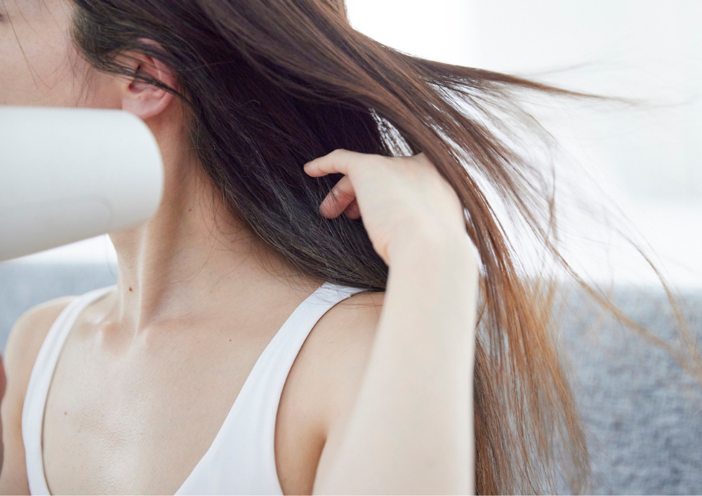 飾磨区で白髪染めを長持ちさせる方法｜美容室Happis英賀保店が教える自宅ケア術